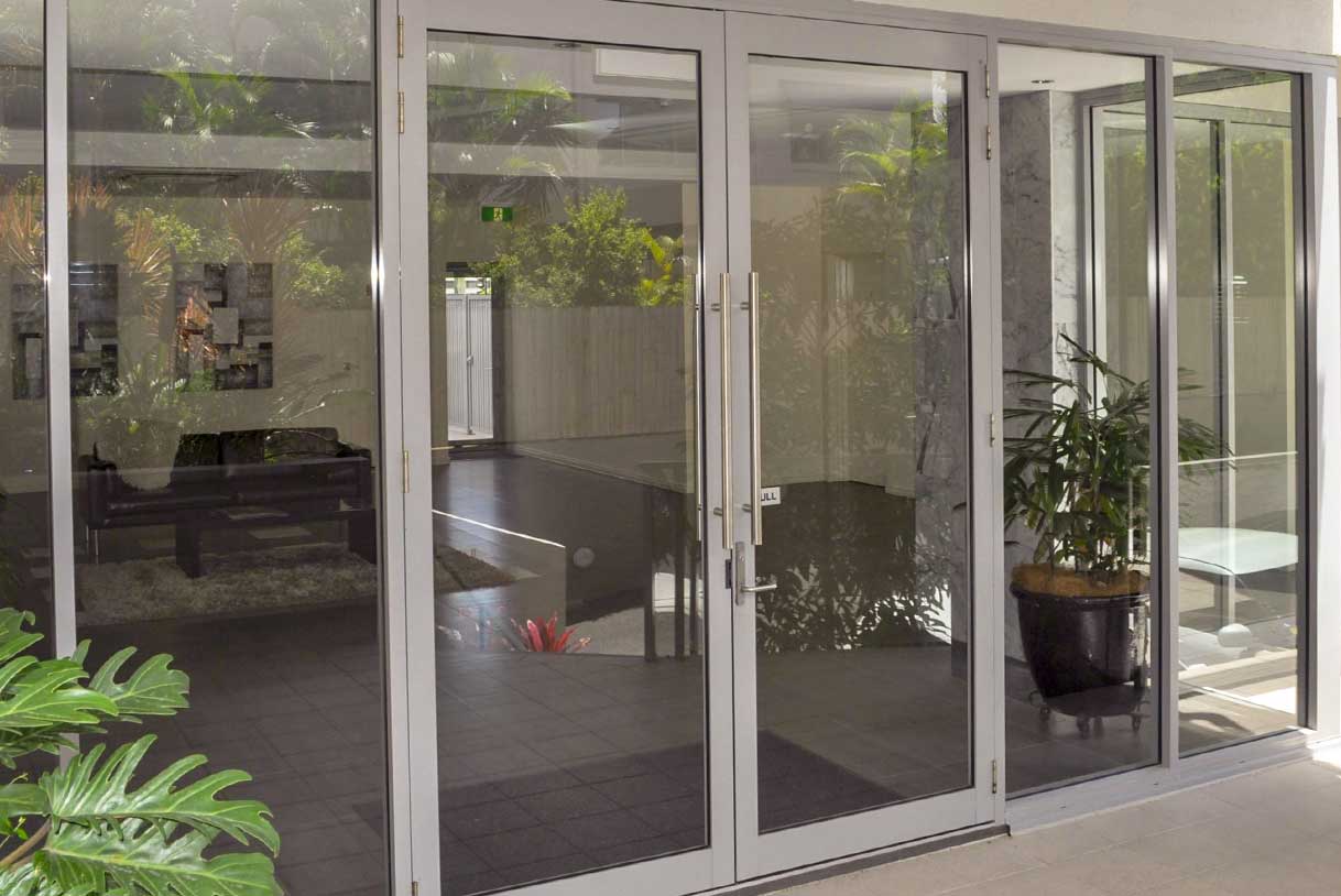 commercial hinged