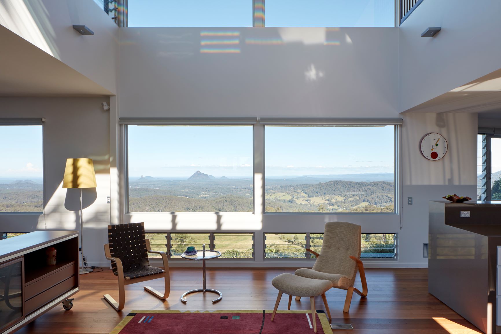 Fixed residential windows